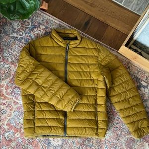 Water-Resistant Packable Quilted Jacket for Men
